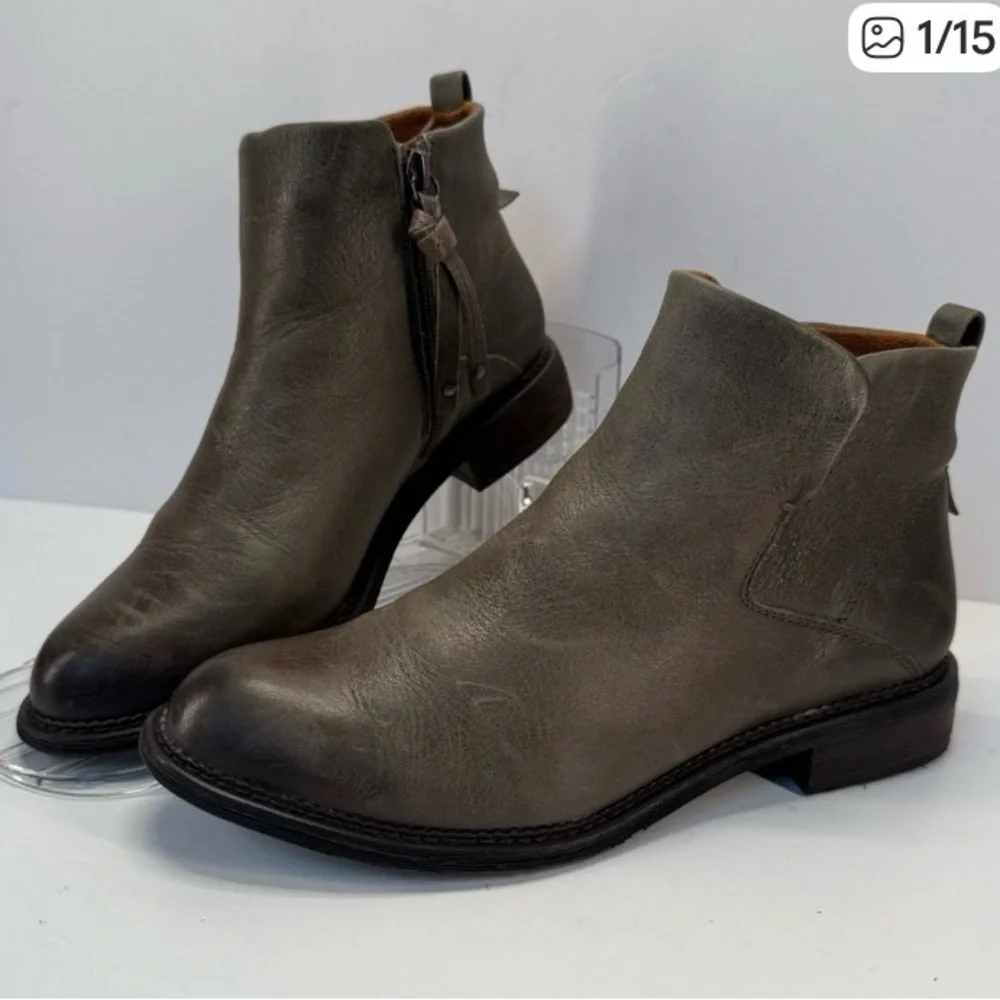 Franco Darto Hyla distressed Grey Leather Ankle Boots size 8.5